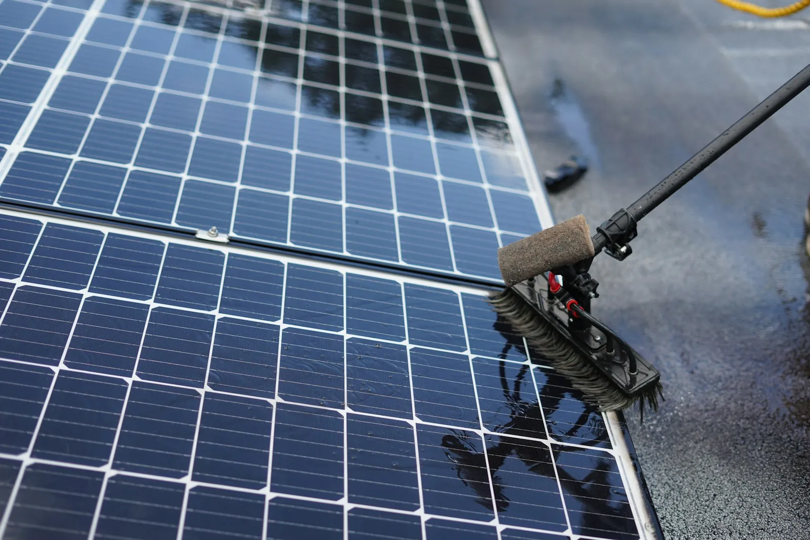 Delamination zonnepanelen: oorzaken en gevolgen