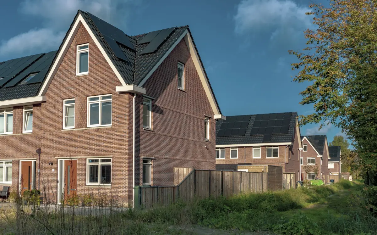 Zonnepanelen lekkage dak: waterschade na installatie